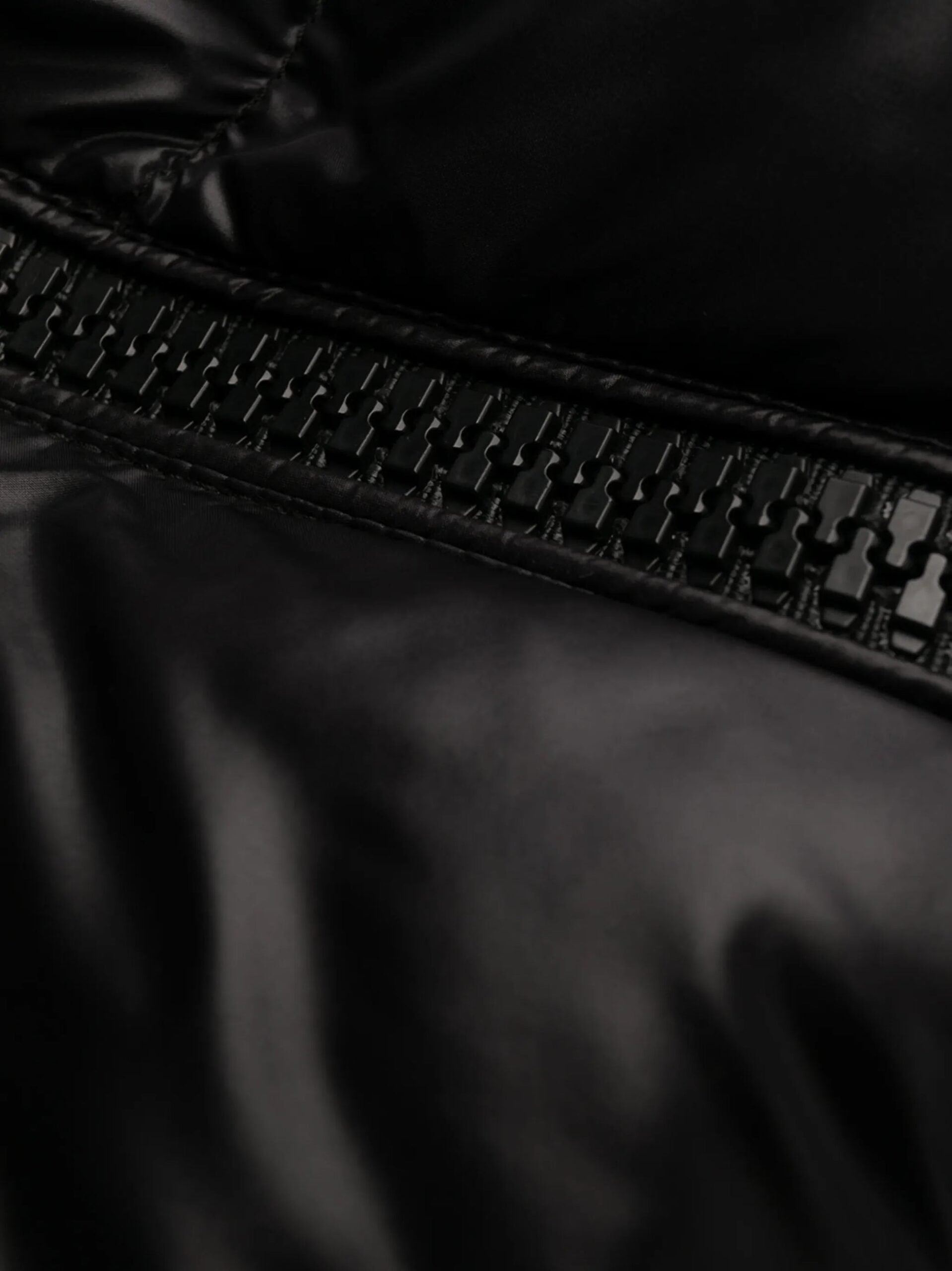 Moncler doudoune with logo patch